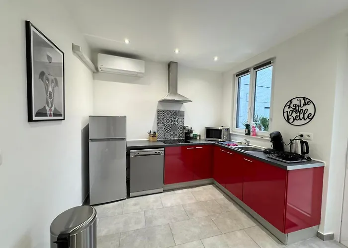 Spacieux Proximite Aeroport Apartman